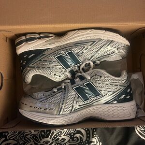 New Balance 1906r Gray And Midnight Blue Athletic Sneakers